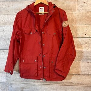 Fjallraven men’s red coloured Greenland jacket M in size x-small